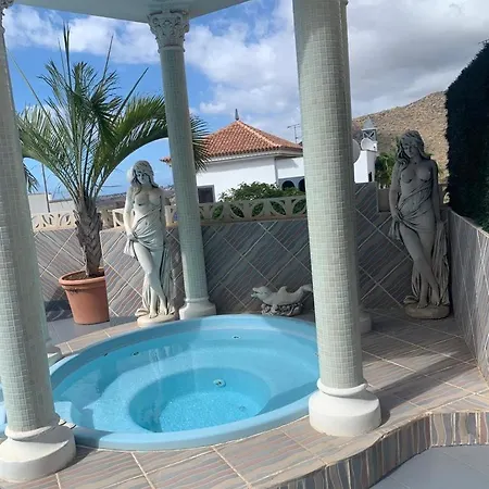 Villa Costa Adeje Вилла *